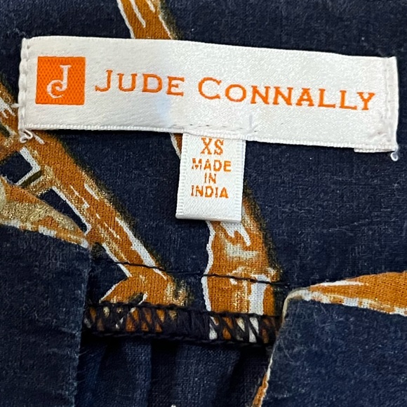 JUDE CONNALLY Top – Size XS – Navy & Orange Geometric Print - Picture 2 of 9